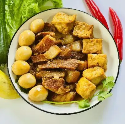 Hình ảnh Cô Út Quán - Cơm Văn Phòng - Nguyễn Văn Thương