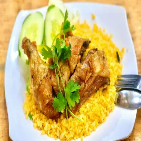 Hình ảnh QUÁN CƠM GÀ BẠN TUI NẤU - Võ Văn Kiệt
