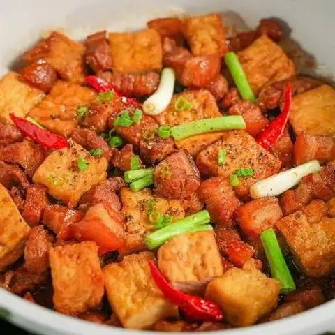 Hình ảnh Cơm Tấm & Cơm Phần Luyện - Tạ Quang Bửu