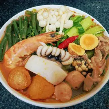 Hình ảnh Bún Thái & Chân Gà Sốt Thái - Bình Trị Đông