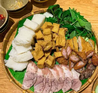 Hình ảnh Bún Đậu Mắm Tôm Tá Lả - Lê Văn Lương