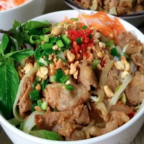 Hình ảnh Bún Thịt Nướng & Bún Thịt Xào - Hòa Bình
