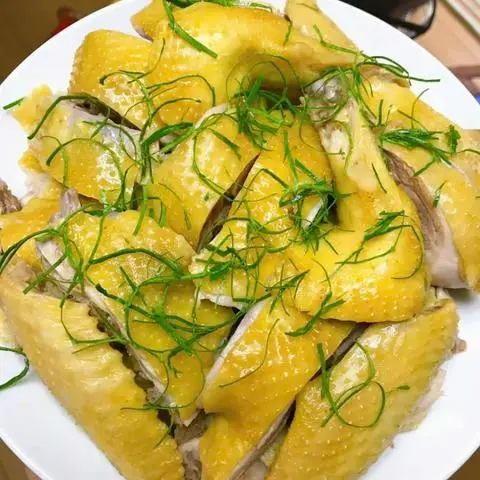 Hình ảnh Gà Hấp Lá É & Gà Ủ Muối 787 - Trường Chinh 