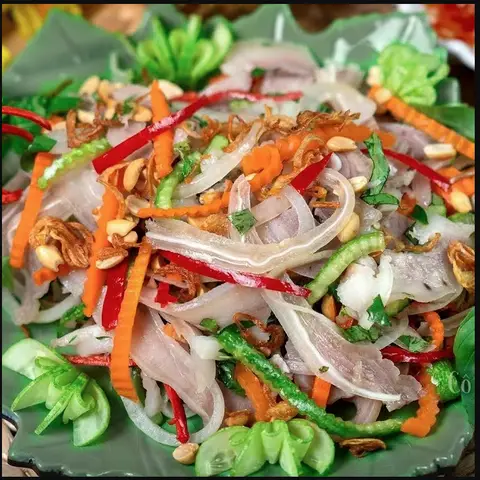 Hình ảnh Gỏi Tai Heo 77 - Nguyễn Sỹ Sách