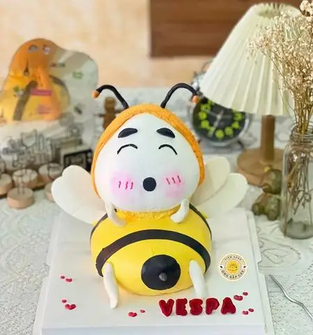 Hình ảnh Tiệm Bánh Ong Bắp Cày - Lê Trọng Tấn