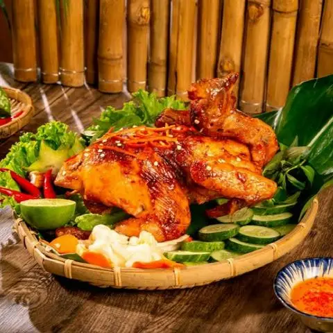 Hình ảnh Lò Quay Cát Tường - Gà Nướng Mật Ong & Các Món Nướng Bình Dân - Cao Lỗ