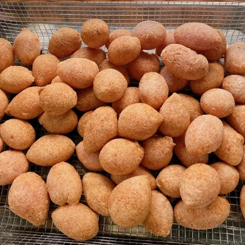 Hình ảnh Bánh Khoai Mỡ Chiên - Lâm Văn Bền
