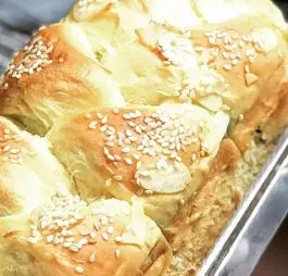 Hình ảnh Bánh Kem & Bánh Ngọt Bi Ghi - Cách Mạng Tháng 8