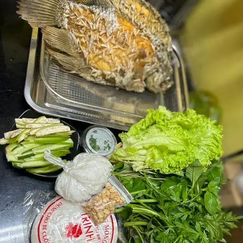Hình ảnh Bé Di Food - Cá Tai Tượng Chiên Xù Rau Rừng & Các Món Xào - Tân Quý