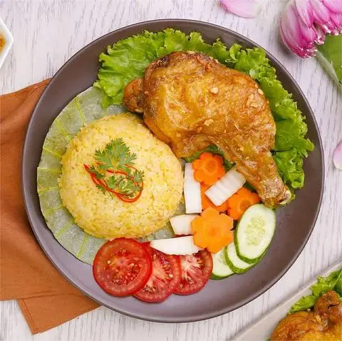 Hình ảnh Cơm Gà - Mì Trộn Hoàng Lâm - Phạm Văn Chiêu