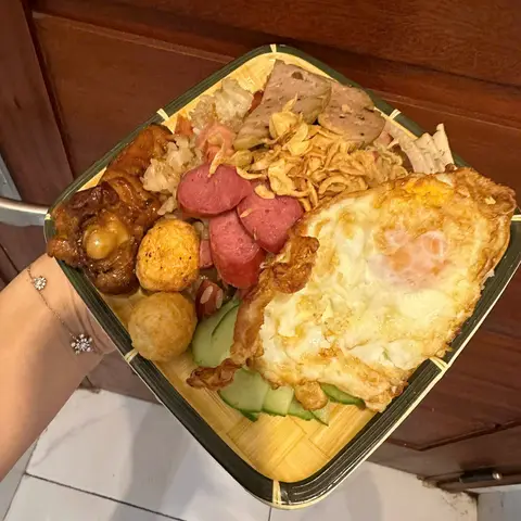 Hình ảnh Xôi Sùng Sục - Chà Bá Lửa - Chùa Láng