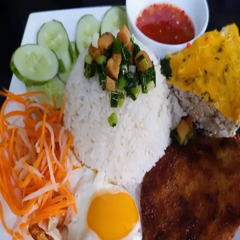 Hình ảnh Xuân - Cơm Tấm & Bún Thịt Nướng - Chợ Tân Mỹ