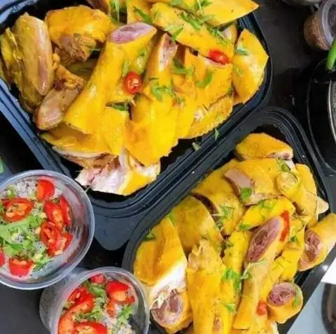 Hình ảnh Gà Ủ Muối Hoa Tiêu - Kiều My Food - Dân Trí