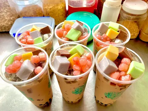 Hình ảnh HT Milk Tea - Trà Sữa & Ăn Vặt - Nguyễn Thị Ai