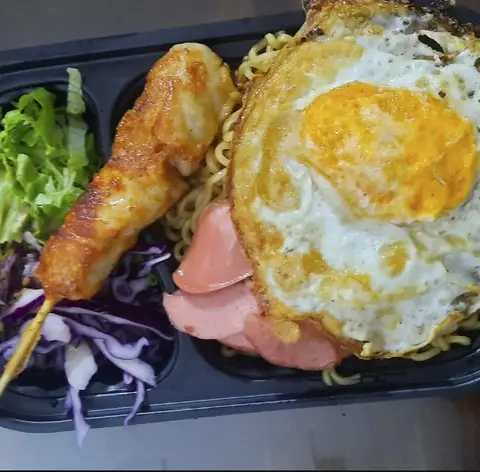 Hình ảnh Tiệm Mỳ Trộn Indomie - Pháo Đài Láng