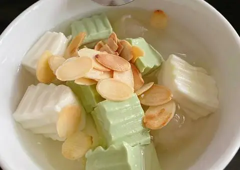 Hình ảnh Chè Tâm Kí - Tân Hương