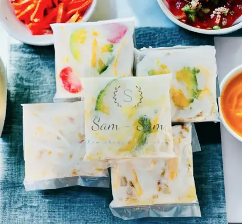 Hình ảnh Sam Sam - Kem Chuối, Sữa Chua & Ăn Vặt - Lê Lợi