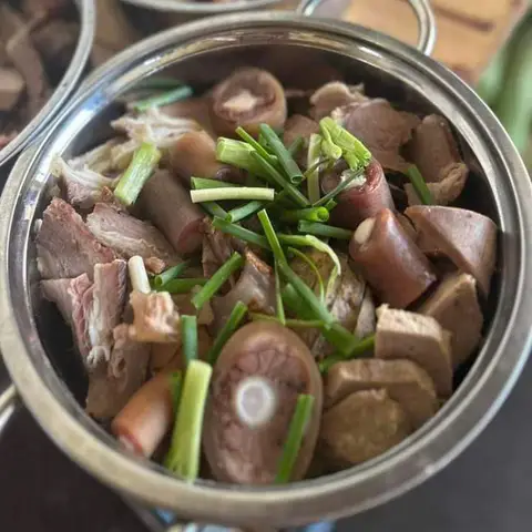 Hình ảnh Lẩu Bò Mang Về 132 - Liên Khu 5 - 6