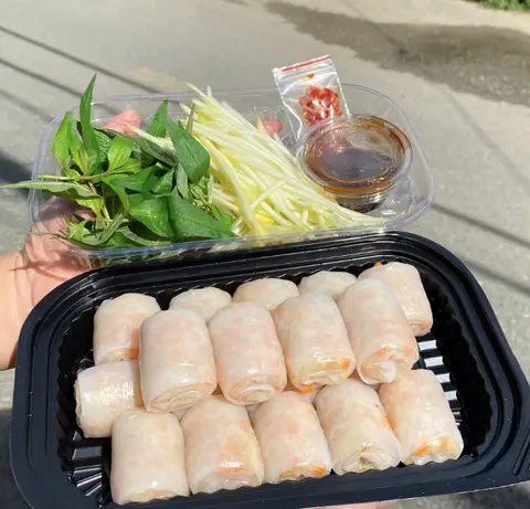 Hình ảnh Bánh Tráng Lụi & Chả Giò Ba Ngấn Mỡ - Phan Huy Ích