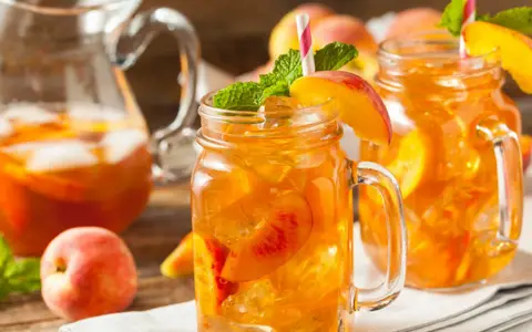 Hình ảnh Dung Trà Sữa & Trà Đào - Võ Văn Kiệt  
