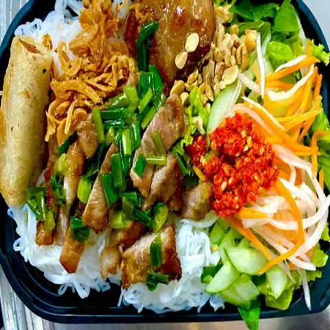 Hình ảnh Bếp Nhà Win - Bún Thịt Nướng & Cơm Thịt Nướng - Võ Thị Hồi 