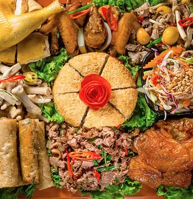 Hình ảnh Thiên Vương - Gà Mẹt & Gà Không Lối Thoát - Nguyễn Thị Đặng