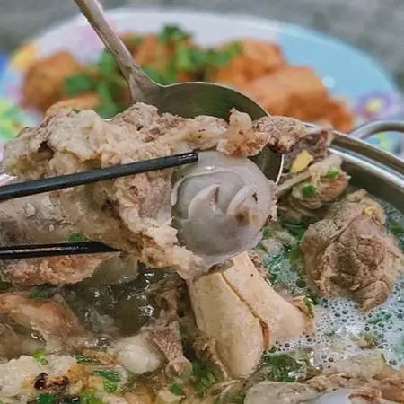Hình ảnh Bê Thui Cầu Mống Xóm Mới - Lê Đức Thọ