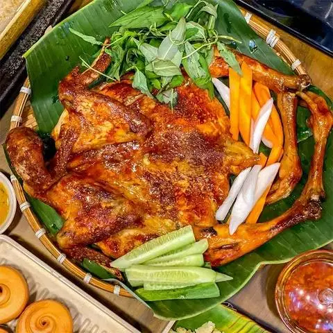 Hình ảnh Gà Nướng Thành Nguyên - Phạm Thế Hiển