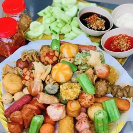 Hình ảnh Tiệm Nhà Hằng - Ăn Vặt, Mì Trộn & Cá Viên Chiên - Nguyễn Văn Quỳ