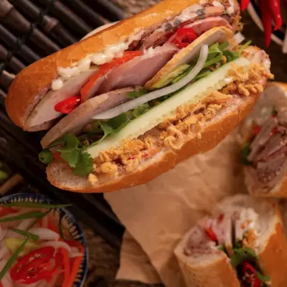 Hình ảnh Bánh Mì Quyên Khang - Lê Trọng Tấn