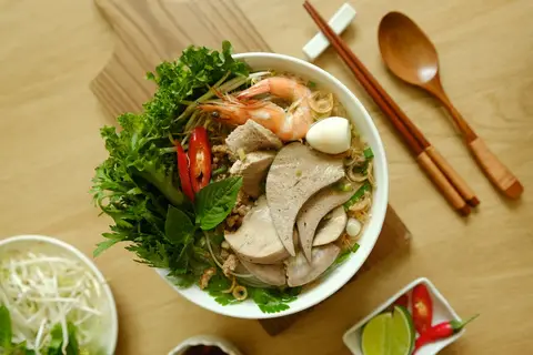 Hình ảnh Tiệm Hủ Tíu Chú Thành - Gia Truyền Từ 1982 - Phó Đức Chính