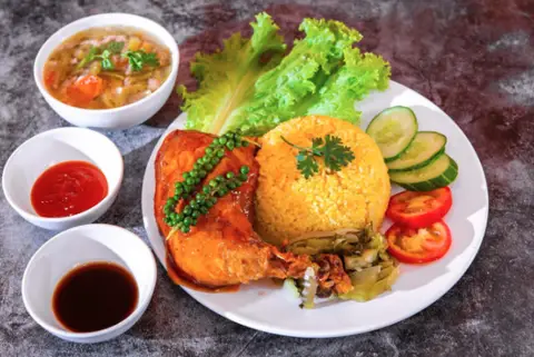 Hình ảnh Cơm Gà Xối Mỡ Khánh Ngọc - Đường D5