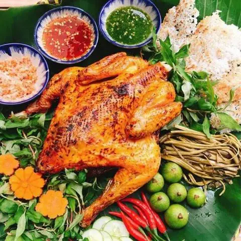 Hình ảnh Gà Nướng Chú Cao - Hoàng Văn Thụ