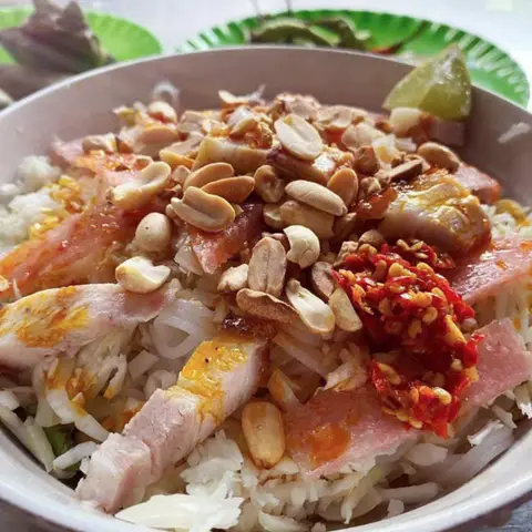 Hình ảnh Baby Gỏi Cuốn, Bún Mắm Nêm & Bún Bì Chả Giò - Đặng Nguyên Cẩn