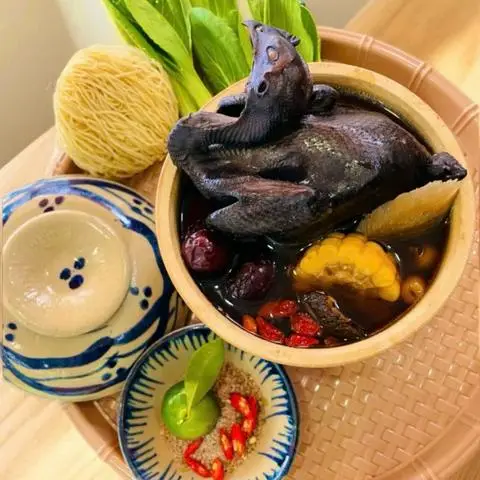 Hình ảnh Gà Ác Tiềm Thuốc Bắc - Phạm Ngũ Lão 