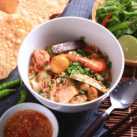Hình ảnh Mì Quảng Việt - Quốc Lộ 13