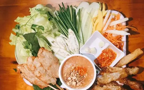 Hình ảnh Nem Nướng Cô Bé - Lê Thị Hoa