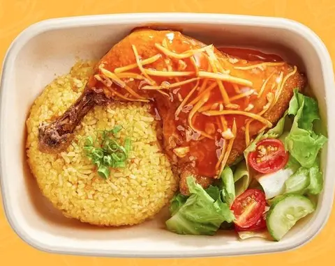 Hình ảnh Cơm Gà Sốt MaMa - Đội Cung