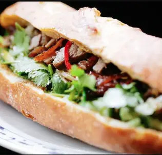 Hình ảnh Minh Tuấn - Bánh Mì Thổ Nhĩ Kỳ - Cách Mạng Tháng 8