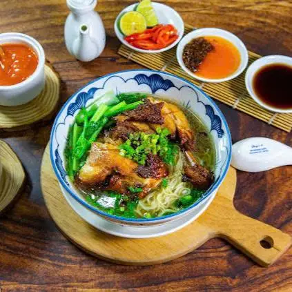 Hình ảnh Tiệm Mì Thuận Hưng Long - Tên Lửa