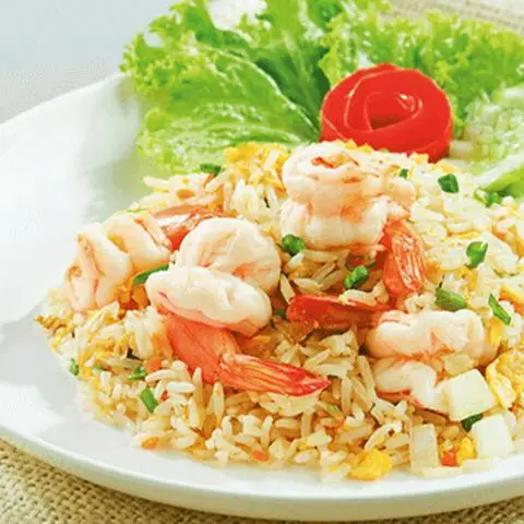 Hình ảnh Cơm Chiên Yến - Cơm Chiên Ba Rọi Nước Mắm, Cơm Gà Chiên Mắm & Mì Xào Bò - Trần Xuân Soạn