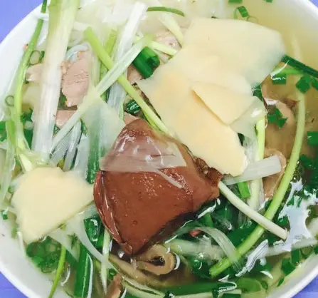Hình ảnh Bún Ngan Trộn Chua Ngọt Vân Chiến - Bà Triệu