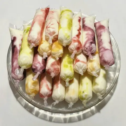 Hình ảnh Sữa Chua Chè Chè - Dương Quảng Hàm