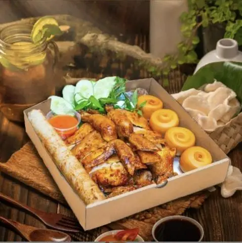 Hình ảnh  Gà Nướng Cơm Lam Anh Béo - Bình Trị Đông