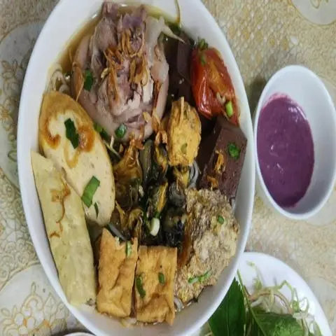 Hình ảnh Quán Cô Út - Bún Riêu & Bún Thịt Nướng - Trương Đăng Quế