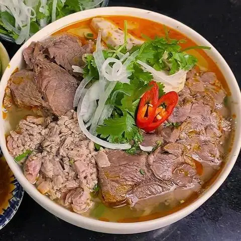 Hình ảnh Bún Bò - Tỉnh Lộ 10