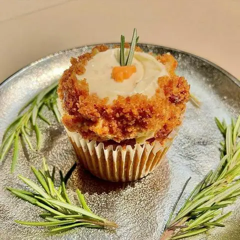 Hình ảnh Born To Bake - Lê Văn Sỹ