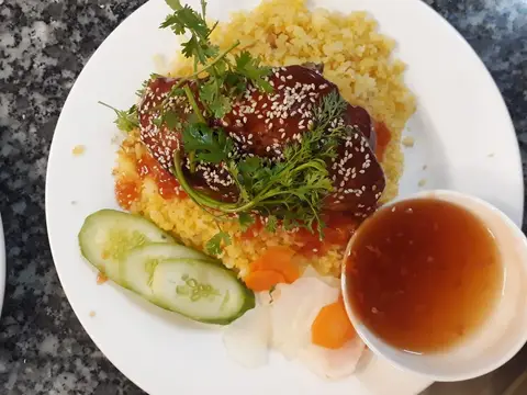 Hình ảnh Cơm Gà Sochi - Tân Hương 