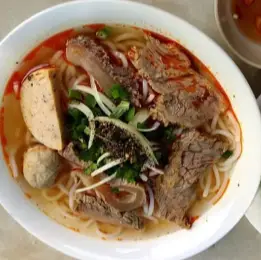 Hình ảnh Bún Bò Cô Năm - Lê Văn Lương