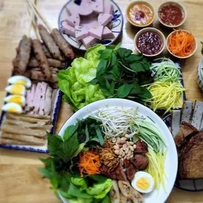 Hình ảnh Nem Nướng Nha Trang Chị Út - Đặc Sản Nha Trang - Đường 6E